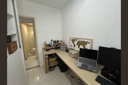 Apartamento à venda com 98m², 3 quartos e 2 vagasEscritório