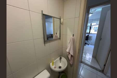 Apartamento à venda com 98m², 3 quartos e 2 vagasBanheiro 2