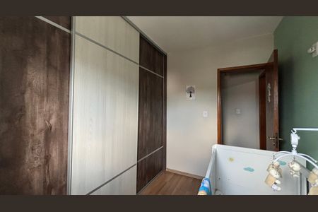 Apartamento à venda com 190m², 3 quartos e 2 vagas Apartamento à venda com 190m², 3 quartos e 2 vagasQuarto 1