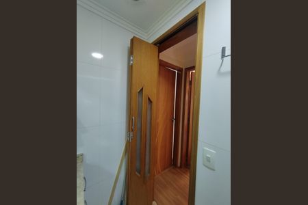 Banheiro - torneira de apartamento para alugar com 2 quartos, 53m² em Jardim Celeste, São Paulo