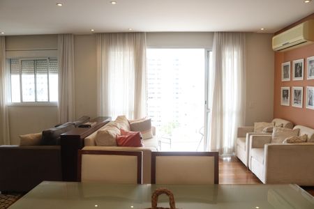 Apartamento à venda com 136m², 3 quartos e 3 vagasSala