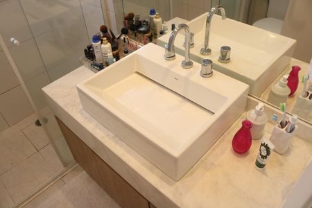 Apartamento à venda com 136m², 3 quartos e 3 vagasBanheiro 2