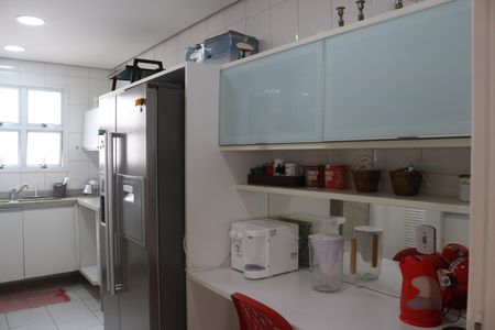 Apartamento à venda com 136m², 3 quartos e 3 vagasCozinha