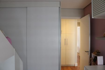 Apartamento à venda com 136m², 3 quartos e 3 vagasQuarto 2