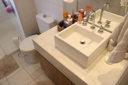 Apartamento à venda com 136m², 3 quartos e 3 vagasBanheiro 1