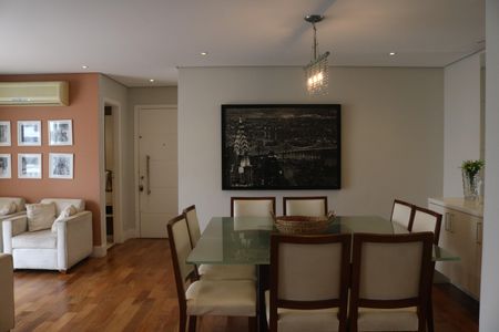 Apartamento à venda com 136m², 3 quartos e 3 vagasSala