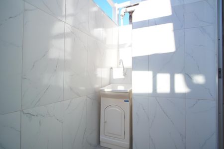 Casa de condomínio para alugar com 96m², 2 quartos e 1 vagaÁrea de Serviço