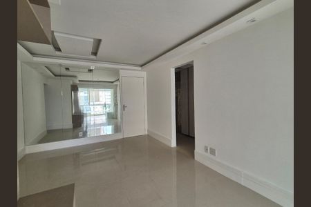 Sala  de apartamento para alugar com 3 quartos, 82m² em Barra da Tijuca, Rio de Janeiro