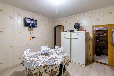 Casa à venda com 235m², 3 quartos e 5 vagas Casa à venda com 235m², 3 quartos e 5 vagasCozinha