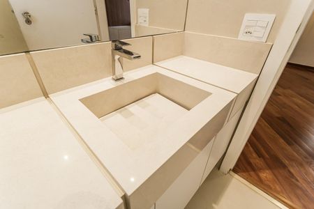 Apartamento para alugar com 135m², 3 quartos e 2 vagas Apartamento para alugar com 135m², 3 quartos e 2 vagasBanheiro da Suíte