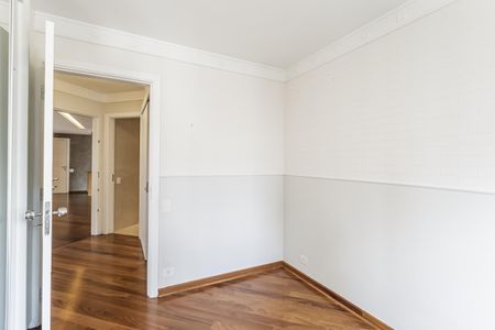 Apartamento para alugar com 135m², 3 quartos e 2 vagas Apartamento para alugar com 135m², 3 quartos e 2 vagasQuarto 2