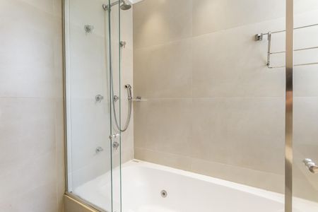 Apartamento para alugar com 135m², 3 quartos e 2 vagas Apartamento para alugar com 135m², 3 quartos e 2 vagasBanheiro da Suíte