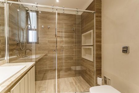 Apartamento para alugar com 135m², 3 quartos e 2 vagas Apartamento para alugar com 135m², 3 quartos e 2 vagasBanheiro Social