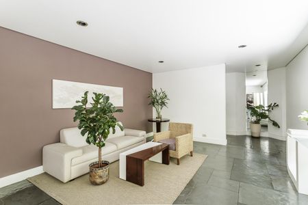 Apartamento para alugar com 135m², 3 quartos e 2 vagas Apartamento para alugar com 135m², 3 quartos e 2 vagasHall social