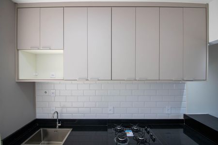 Apartamento para alugar com 68m², 1 quarto e 1 vaga Apartamento para alugar com 68m², 1 quarto e 1 vagaCozinha - Armários