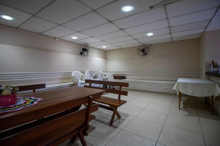 Apartamento para alugar com 68m², 1 quarto e 1 vaga Apartamento para alugar com 68m², 1 quarto e 1 vagaÁrea comum - Salão de festas