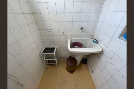 Apartamento para alugar com 70m², 2 quartos e sem vaga Apartamento para alugar com 70m², 2 quartos e sem vagaÁrea de Serviço
