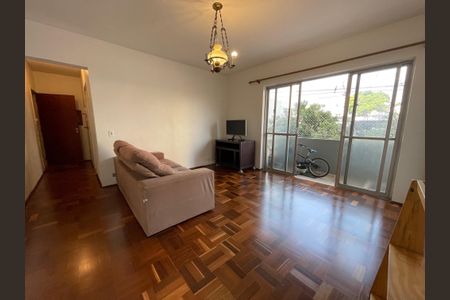Apartamento para alugar com 70m², 2 quartos e sem vaga