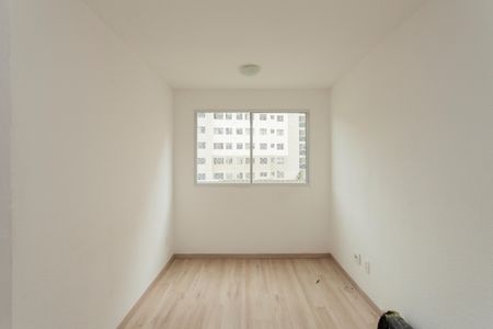 Sala de apartamento para alugar com 2 quartos, 44m² em Usina Piratininga, São Paulo