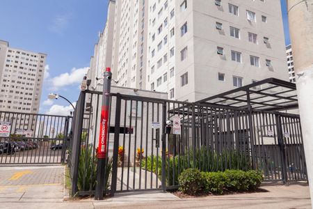 Apartamento para alugar com 44m², 2 quartos e sem vagaFachada e portaria
