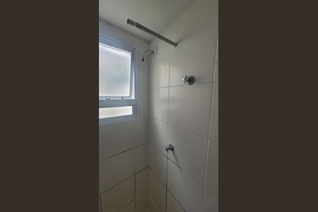 Banheiro de apartamento para alugar com 1 quarto, 25m² em Vila Ema, São Paulo
