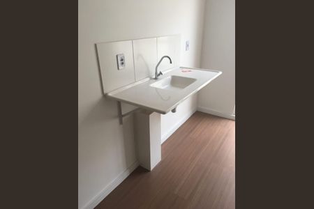 Cozinha de kitnet/studio para alugar com 1 quarto, 25m² em Vila Ema, São Paulo