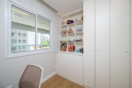 Apartamento à venda com 67m², 2 quartos e 2 vagasQuarto