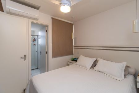 Quarto 2 de apartamento à venda com 2 quartos, 110m² em Ouro Preto, Belo Horizonte