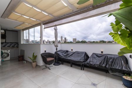 Apartamento à venda com 110m², 2 quartos e 2 vagasCobertura