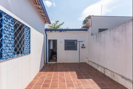 Casa à venda com 122m², 3 quartos e 3 vagas Casa à venda com 122m², 3 quartos e 3 vagasQuintal