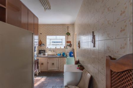 Casa à venda com 122m², 3 quartos e 3 vagas Casa à venda com 122m², 3 quartos e 3 vagasCozinha