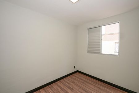 Apartamento à venda com 45m², 2 quartos e 1 vagaQuarto 2
