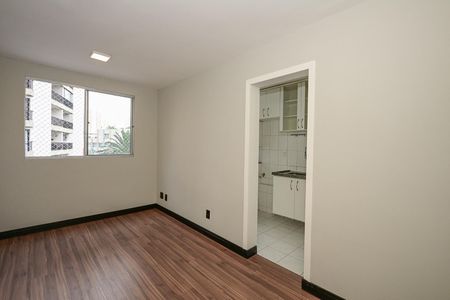 Sala de apartamento para alugar com 2 quartos, 45m² em Jardim Vazani, São Paulo