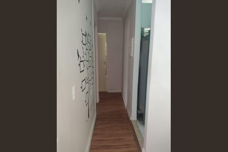 Corredor de apartamento para alugar com 2 quartos, 65m² em Pavuna, Nilópolis