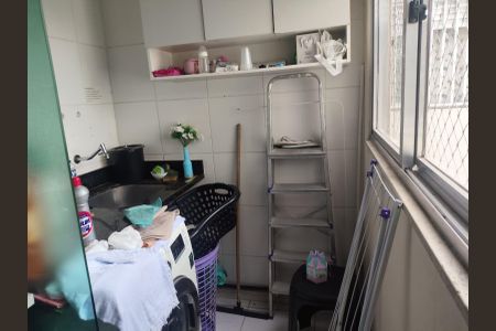 Área de serviço de apartamento para alugar com 2 quartos, 65m² em Pavuna, Nilópolis