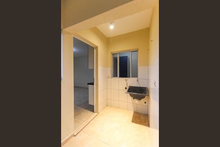 Casa de condomínio para alugar com 35m², 1 quarto e sem vaga Casa de condomínio para alugar com 35m², 1 quarto e sem vagaÁrea de Serviço