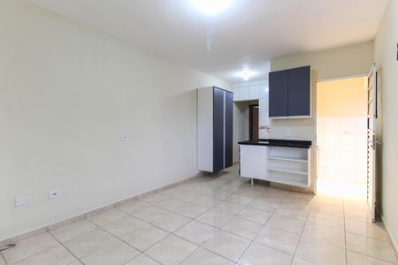 Casa de condomínio para alugar com 35m², 1 quarto e sem vaga Casa de condomínio para alugar com 35m², 1 quarto e sem vagaSala - Cozinha