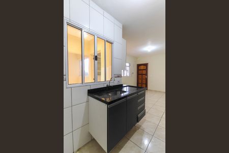 Sala - Cozinha de casa de condomínio para alugar com 1 quarto, 35m² em Itaim Paulista, São Paulo