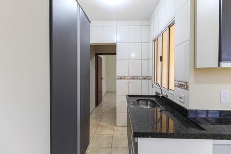 Casa de condomínio para alugar com 35m², 1 quarto e sem vaga Casa de condomínio para alugar com 35m², 1 quarto e sem vagaSala - Cozinha