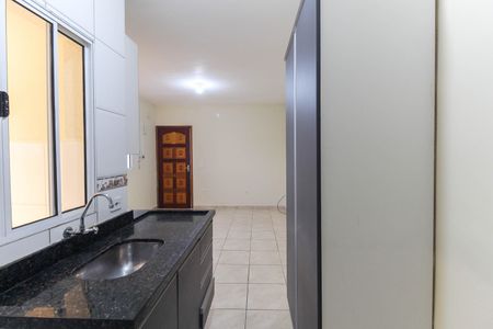 Sala - Cozinha de casa de condomínio para alugar com 1 quarto, 35m² em Itaim Paulista, São Paulo