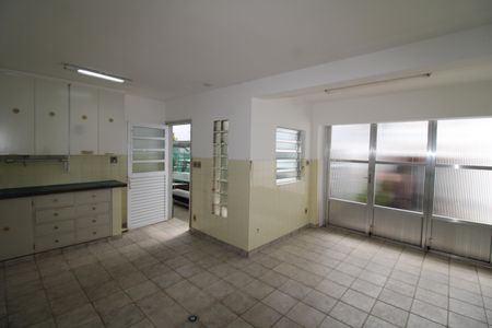 Casa para alugar com 360m², 3 quartos e 4 vagasÁrea de Serviço