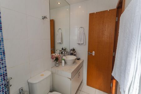 Apartamento à venda com 98m², 3 quartos e 2 vagasBanheiro da Suíte