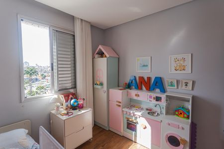 Apartamento à venda com 98m², 3 quartos e 2 vagasQuarto 2