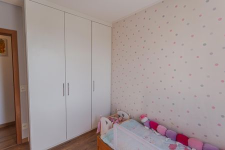 Apartamento à venda com 98m², 3 quartos e 2 vagasQuarto 2