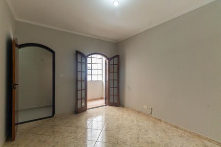 Casa à venda com 330m², 3 quartos e 2 vagas Casa à venda com 330m², 3 quartos e 2 vagasQuarto 3