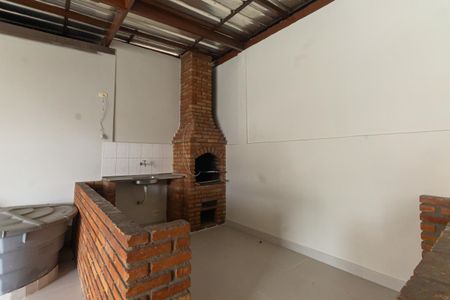 Casa à venda com 330m², 3 quartos e 2 vagas Casa à venda com 330m², 3 quartos e 2 vagasChurrasqueira