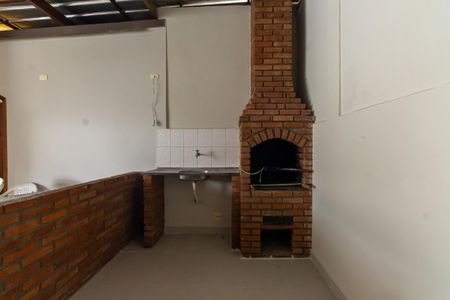 Casa à venda com 330m², 3 quartos e 2 vagas Casa à venda com 330m², 3 quartos e 2 vagasChurrasqueira