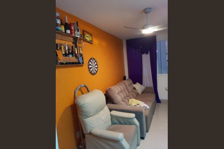 Sala de apartamento à venda com 3 quartos, 62m² em Sarandi, Porto Alegre
