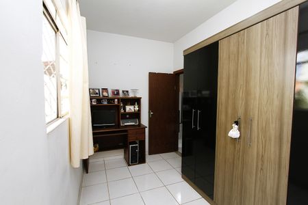 Casa à venda com 150m², 4 quartos e 3 vagasQuarto 3