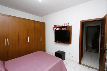 Casa à venda com 150m², 4 quartos e 3 vagasQuarto 1